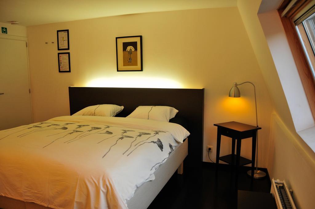 Logies Zen Aan Zee Acomodação com café da manhã Ostend Quarto foto